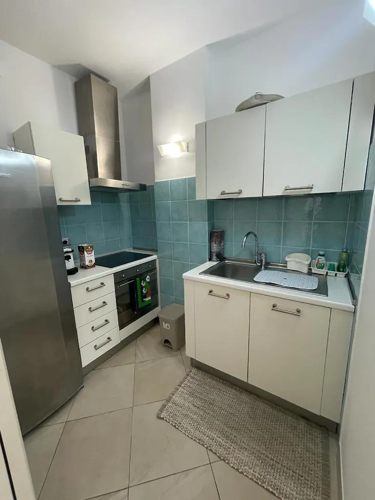 Athena Apartments Mondello Beach Palermo 0*,